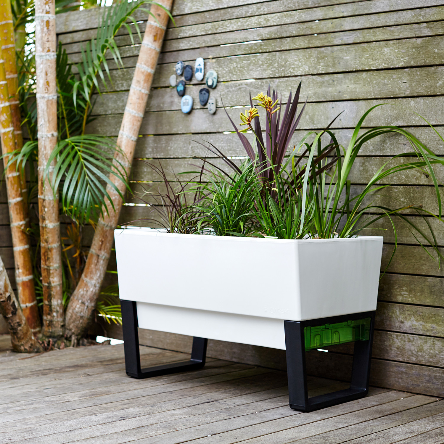 Modern Balcony Planters: The Space Savvy Solution for Small Gardens