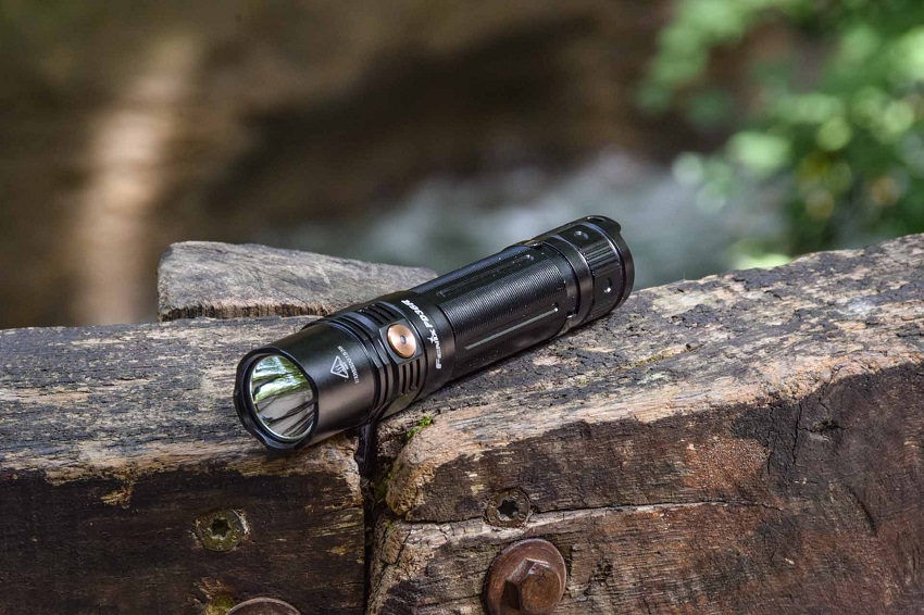 picture of a fenix tactical flashlight