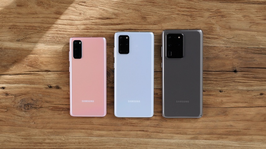 close-up of 3 different types of samsung refurbished phones