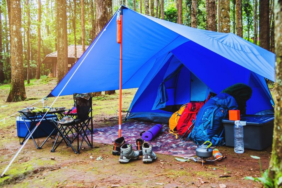 Camp with a lot of camping accessories 