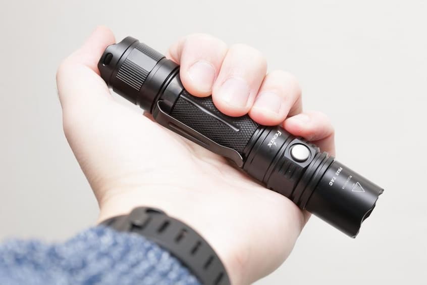 Fenix pd35 tactical flashlight
