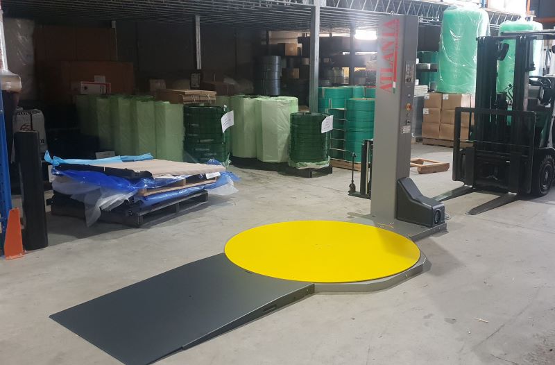how new pallet wrapping machine looks 