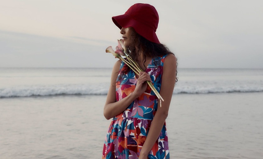 woman wearing Seasalt Cornwall dress