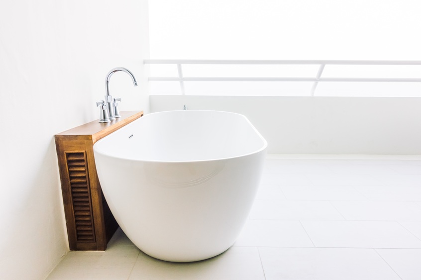 white quality bathtub